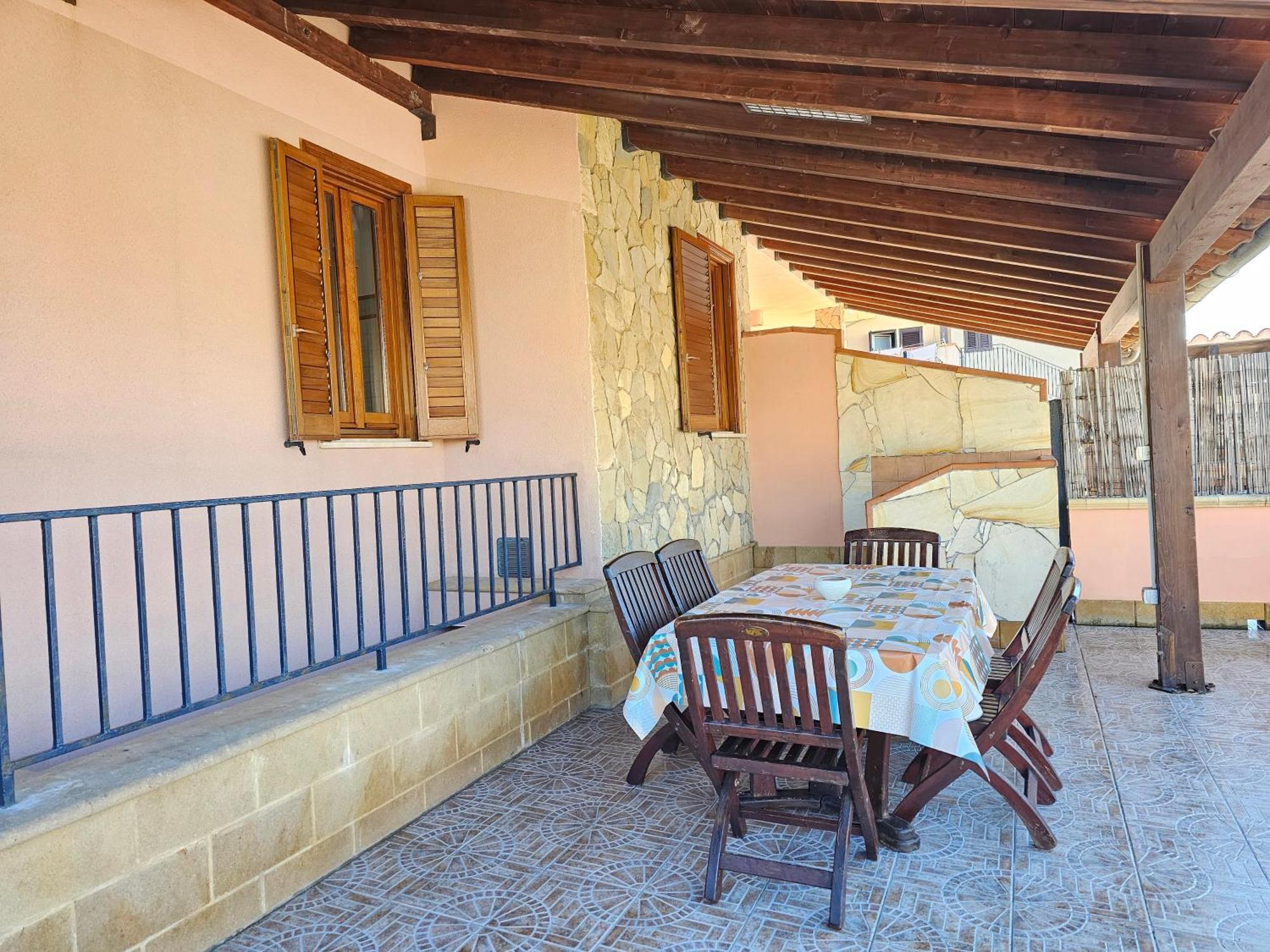 Costa Mediterranea Holiday Homes Campofelice Di Roccella Bagian luar foto