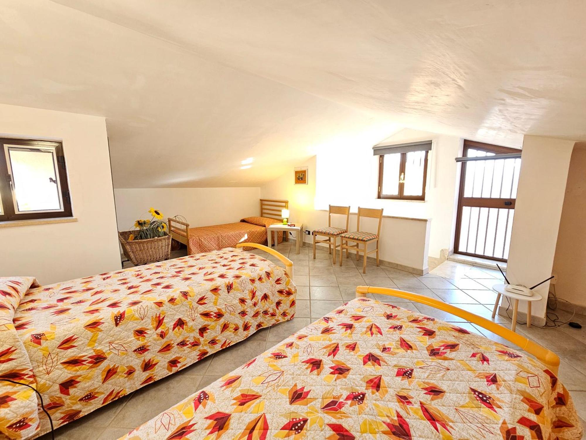 Costa Mediterranea Holiday Homes Campofelice Di Roccella Bagian luar foto
