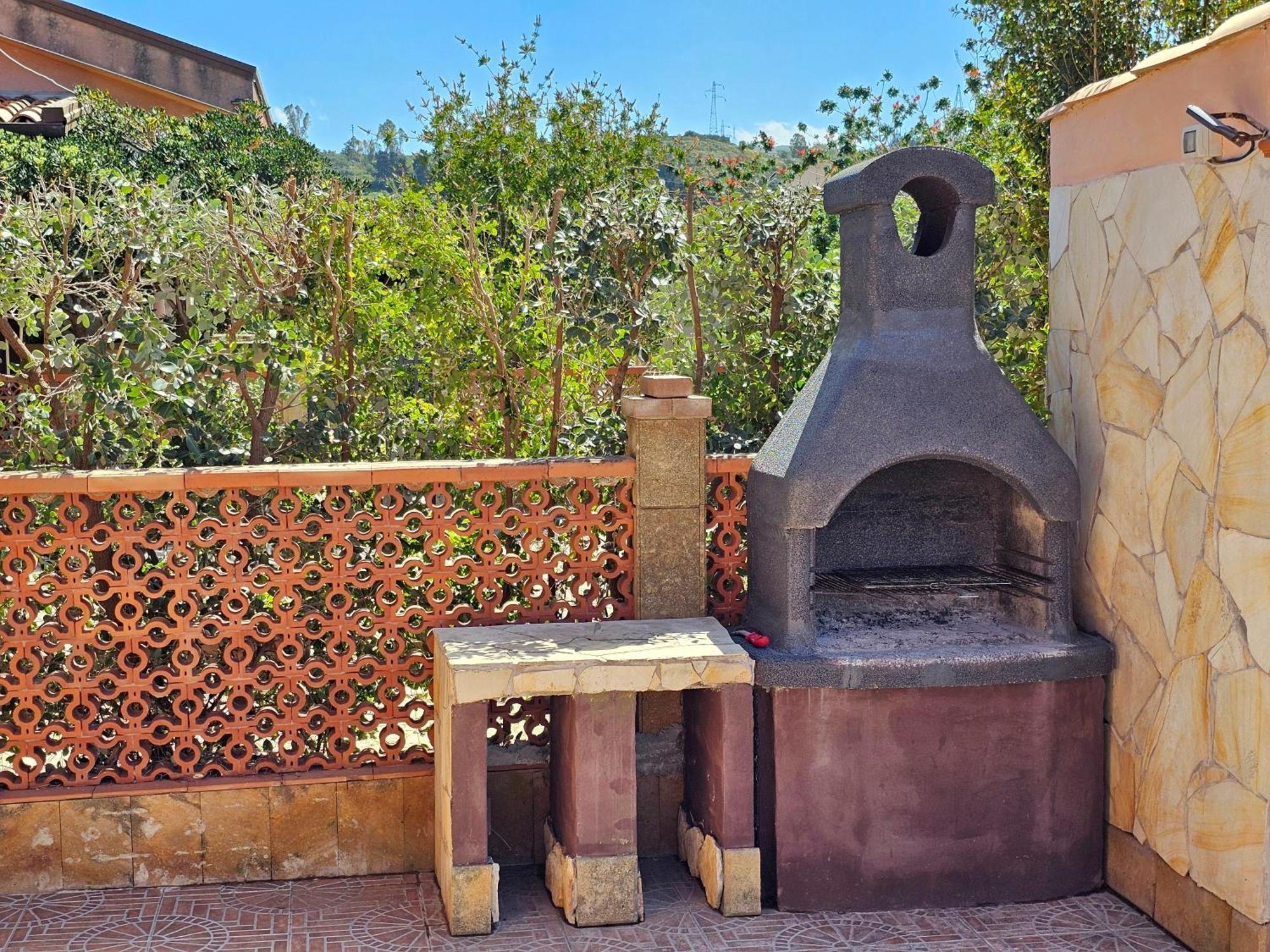 Costa Mediterranea Holiday Homes Campofelice Di Roccella Bagian luar foto