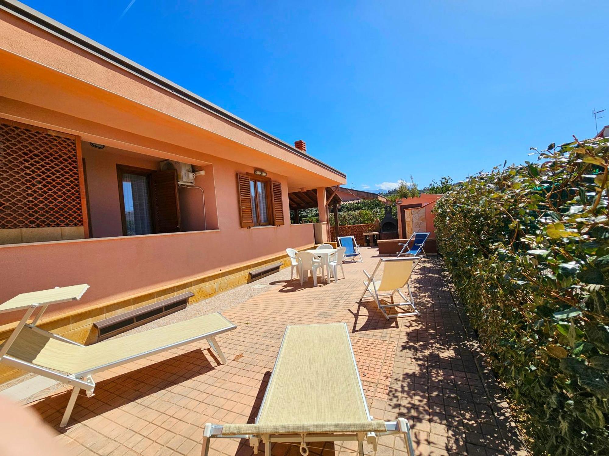 Costa Mediterranea Holiday Homes Campofelice Di Roccella Bagian luar foto