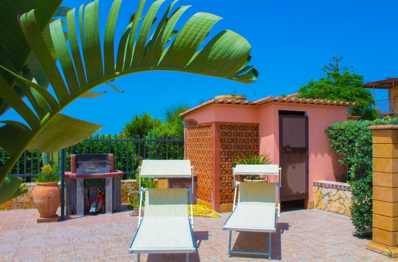 Costa Mediterranea Holiday Homes Campofelice Di Roccella Bagian luar foto